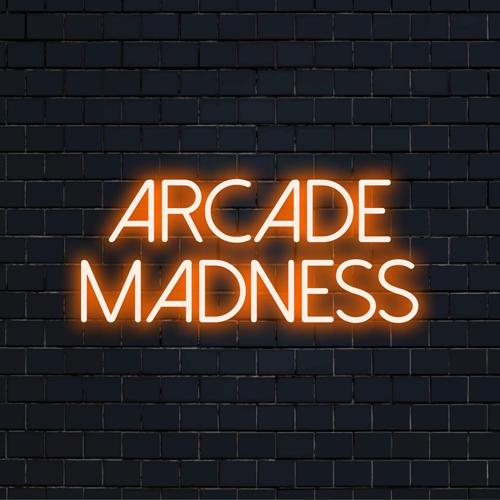 Arcade Madness -neonkyltti säteilee elävää hehkua, täydellinen pelihuoneen tunnelmaan; mukautettu LED-seinätaide nostalgiseen sisustukseen.