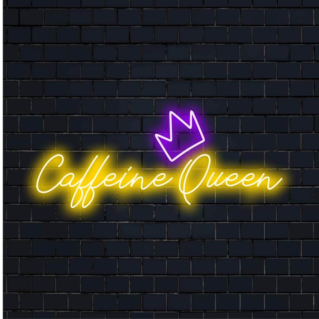 LED-valokyltti kirkkaalla tekstillä, jossa lukee Caffeine Queen; täydellinen sekoitus tyylikästä sisustusta ja persoonallista neonvalotaidetta.