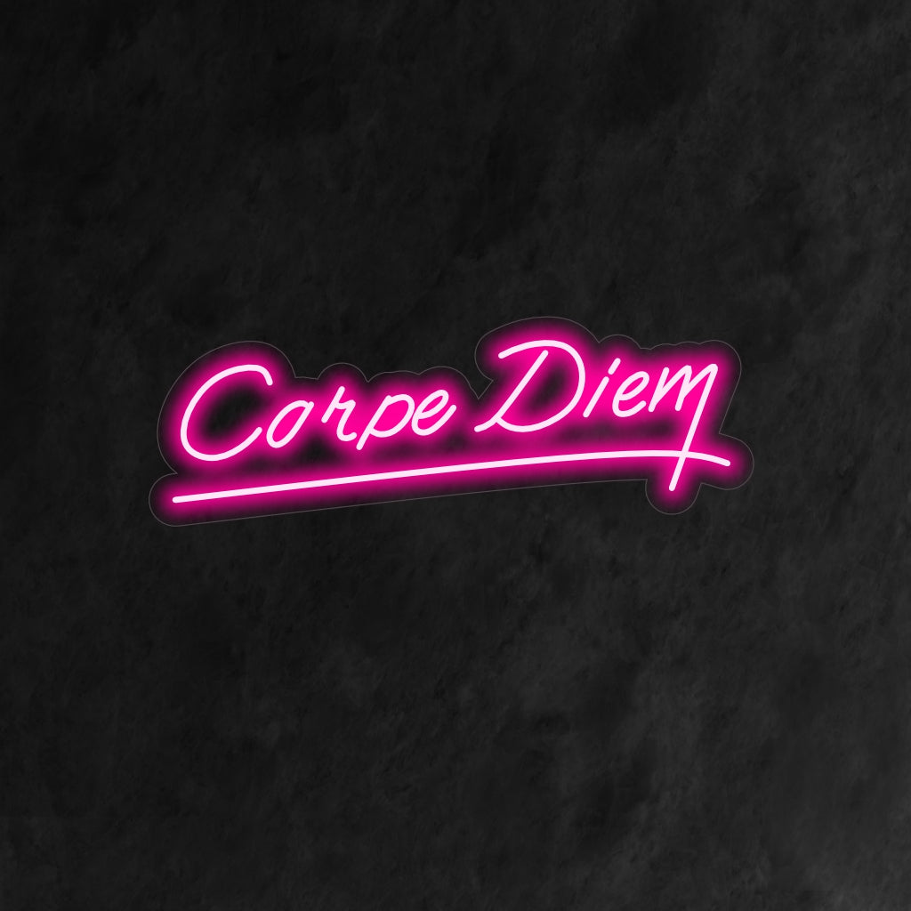 "Carpe Diem Neon Sign" on inspiroiva ja motivoiva lisä sisustukseen. Neonvalo, joka ilmentää ajatonta "Seize the Day" -sanomaa.