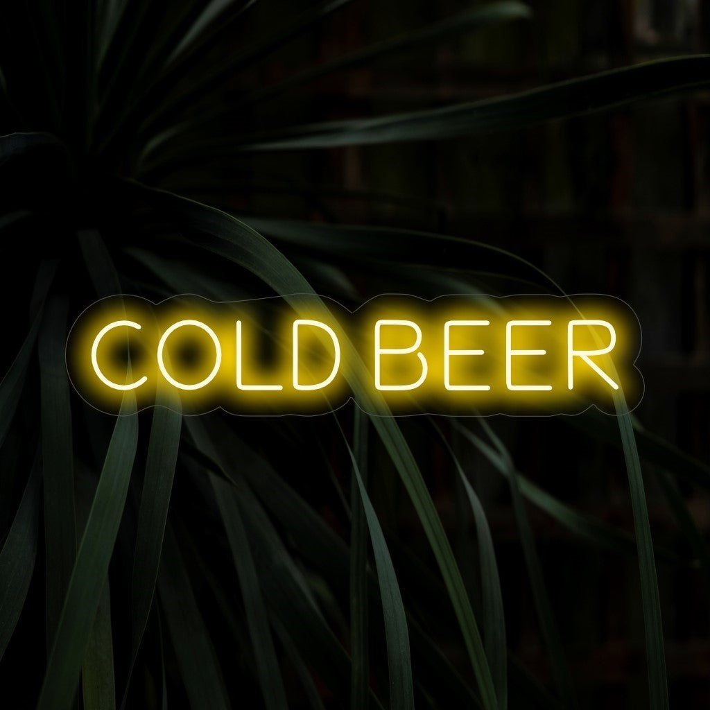 "Cold Beer Neon Sign" ��� Eloisa ja virkistävä neonvalo, jossa on sanat "Cold Beer", joka täyttää baarisi tai viihdealueesi viileän ja houkuttelevan tunnelman.