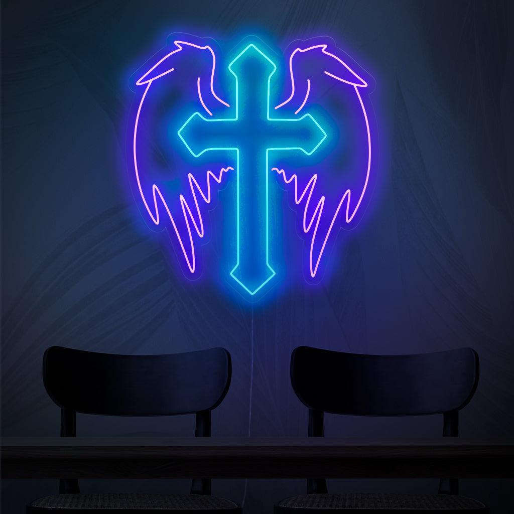"Cross with Angel Wings -valokyltti" ��� Enkelimäinen ja henkinen neonvalo, joka esittelee enkelin siivillä koristeltua ristiä, joka lisää tilaan tyyneyttä ja taivaallista charmia.