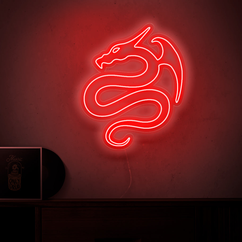 "Dragon Neon Sign" syttyy rohkealla hehkulla tuoden lohikäärmeiden tulisen ja mystisen läsnäolon tilaan, mikä tekee siitä täydellisen fantasiaharrastajille ja teemaympäristöihin.
