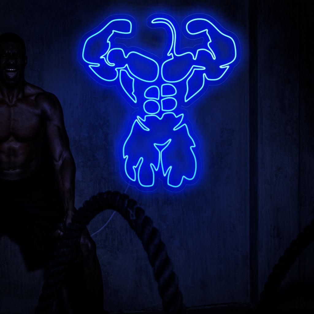"Fitness Bodybuilder Neon Sign" valaisee voimakkaasti, ja se sopii täydellisesti kuntokeskuksiin ja tiloihin, joissa juhlitaan sitoutumista terveelliseen elämäntapaan ja lisää tunnelmaan dynaamista kosketusta.