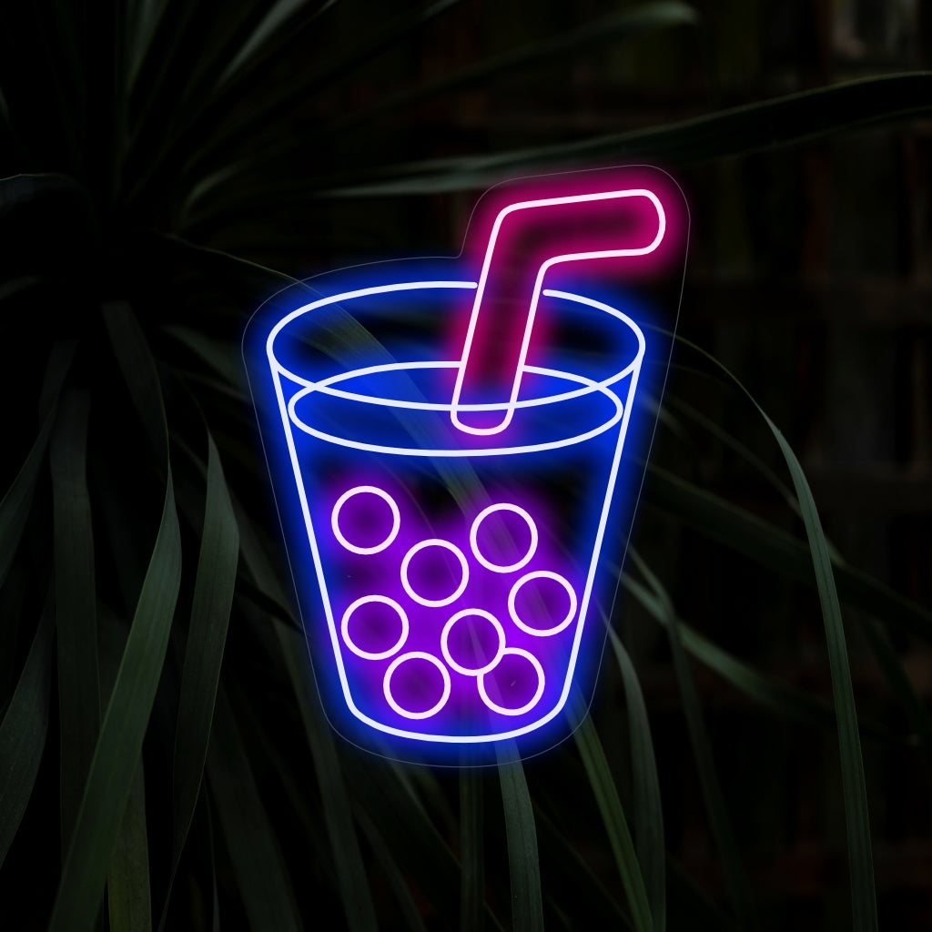 "Juice Cup with Ice Cubes Neon Sign" - Lisää tilaan virkistävää tunnelmaa tällä eloisalla neonkyltillä, jossa on viileä mehukuppi jääpaloilla.
