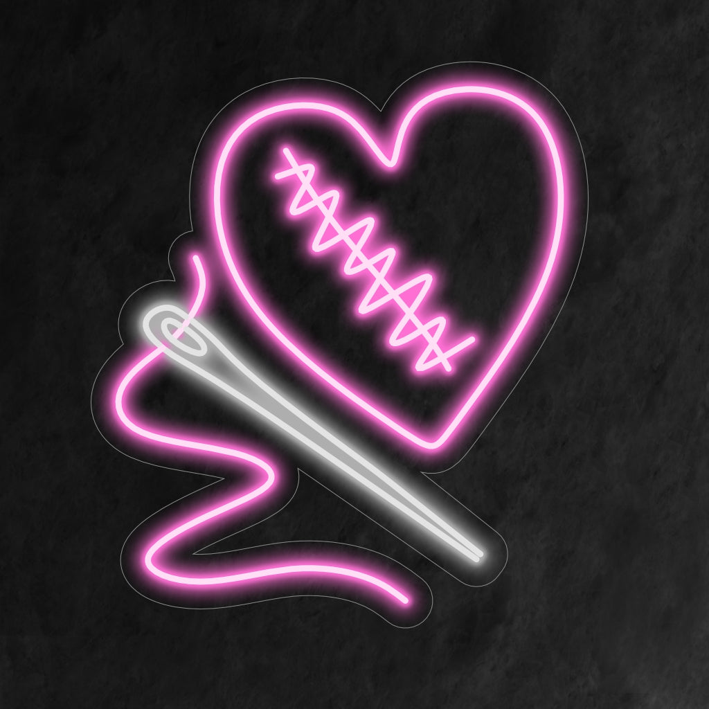 "Mending a Broken Heart Neon Sign" on koskettava ja symbolinen lisäys, joka sopii täydellisesti tiloihin, joissa korostetaan paranemista ja emotionaalista hyvinvointia. Valaise toivolla ja sitkeydellä!