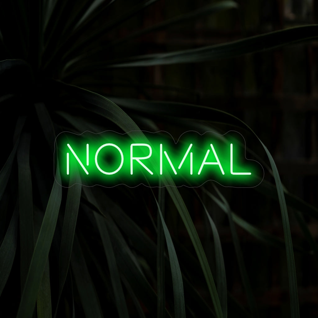 "Normal Neon Sign" on minimalistinen ja hillitty lisäys, joka on täydellinen tiloihin, jotka arvostavat yksinkertaisuutta ja suoraviivaista estetiikkaa. Valaise hienovaraisella eleganssilla!