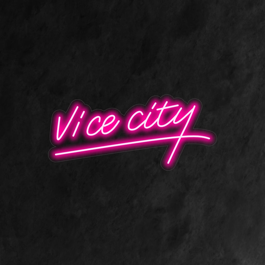 "Pink Vice City Neon Sign" on retro ja nostalginen lisä sisustukseen. Neonvalo, joka osoittaa kunnioitusta Vice Cityn ikoniselle estetiikalle.