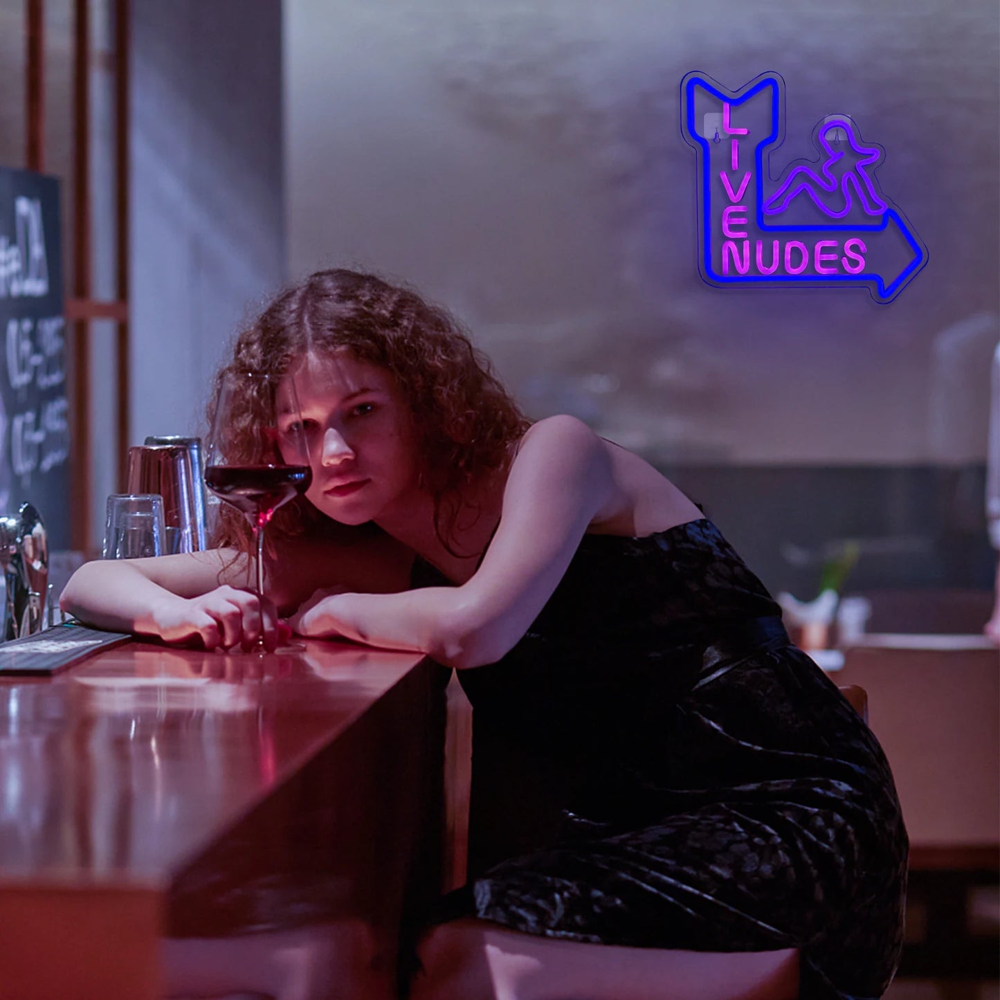 Live Nudes Girl 5V USB LED Led valokyltti - Edullinen