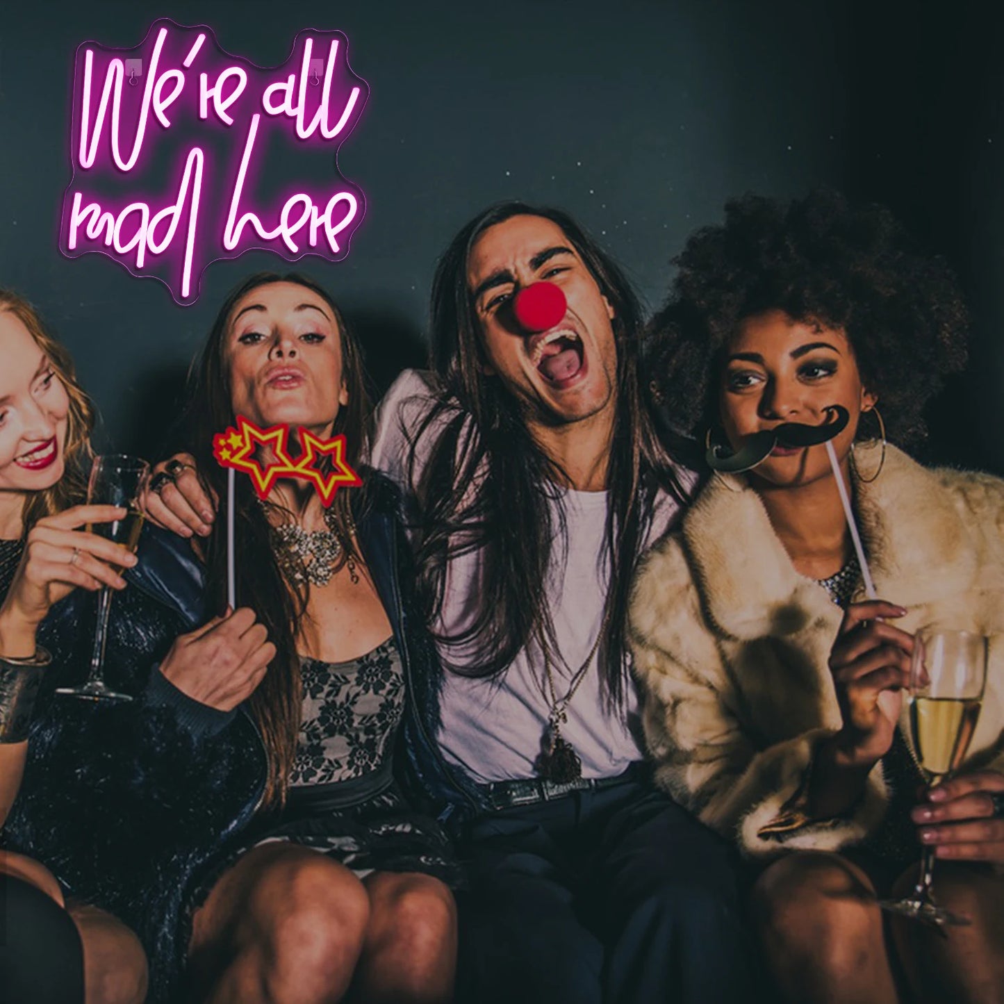 Olemme Kaikki Hulluja Täällä 5V USB LED Valokyltti - Edullinen