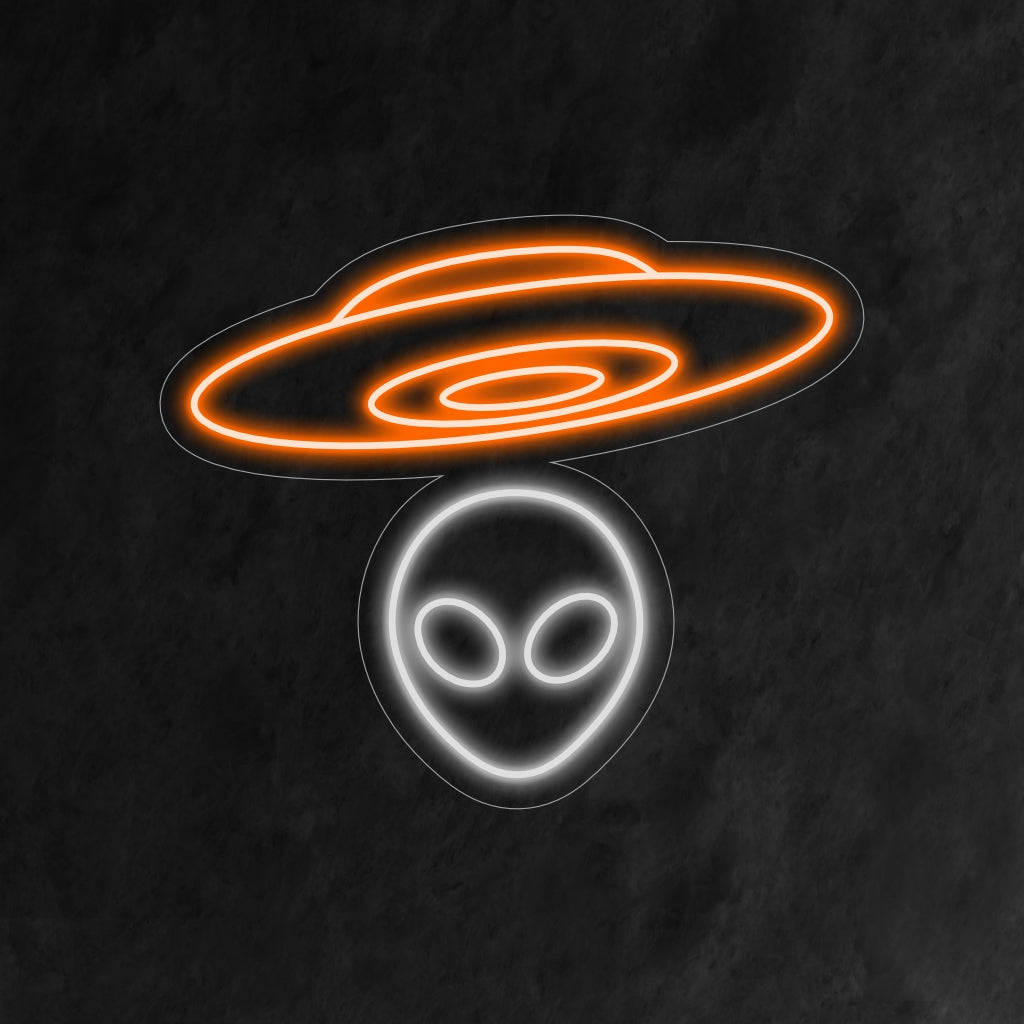 "UFO and Alien Neon Sign" on avaruusaiheinen ja omituinen lisä sisustukseen. Neonvalo, joka lisää maan ulkopuolista kosketusta UFO- ja avaruusolioiden muotoilulla.