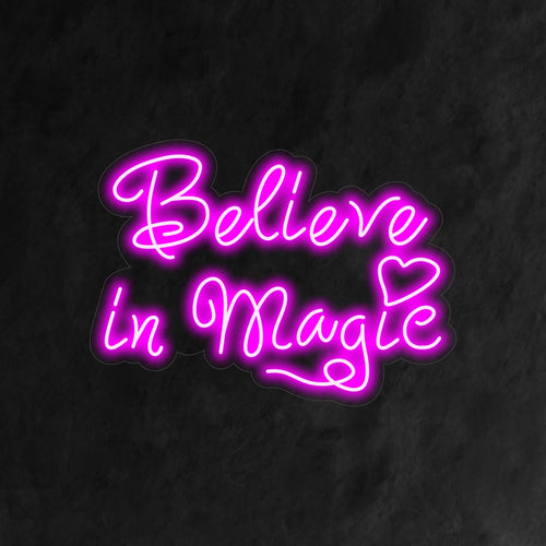 "Believe In Magic Neon Sign" on omituinen ja lumoava lisä fantasia-aiheiseen sisustukseen. Neonvalo, joka rohkaisee uskoa taikuuteen ja ihmeeseen.