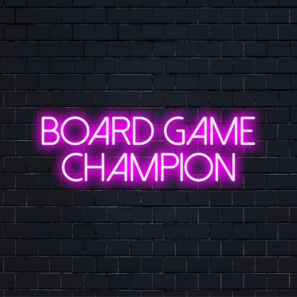 LED-valokuva, jossa Board Game Champion valaistu kirkkain värein; täydellinen mukautettu sisustus pelin ystäville.