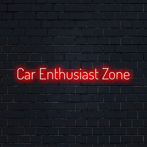 Neonkyltti autojen ystäville, jossa on eloisa Car Enthusiast Zone -design, joka sopii täydellisesti räätälöityyn LED-sisustukseen.