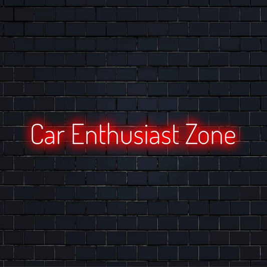 Neonkyltti autojen ystäville, jossa on eloisa Car Enthusiast Zone -design, joka sopii täydellisesti räätälöityyn LED-sisustukseen.