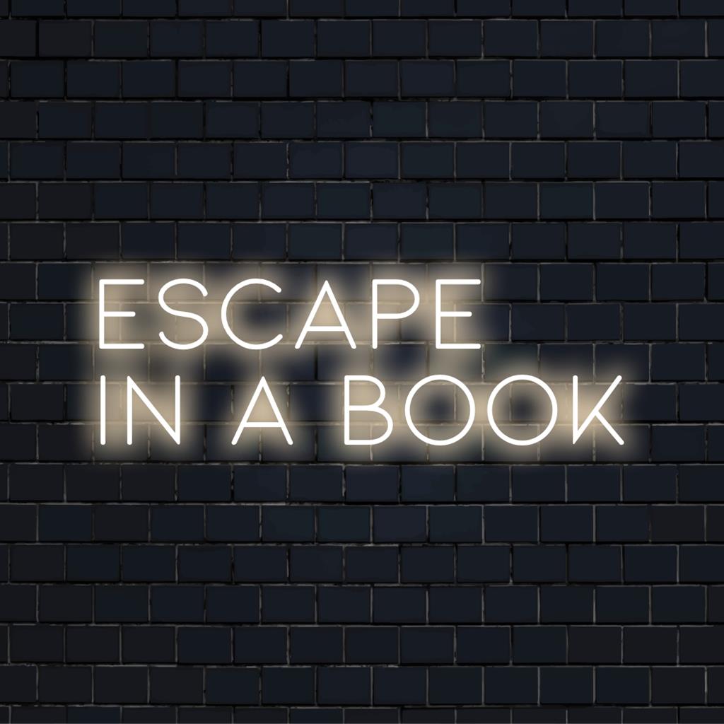 Räätälöity LED-valokuvakirjoitus Escape In A Book, täydellinen kirjojen ystävien sisustukseen. Ihanteellinen viihtyisiin nurkkiin, kirjastoihin.