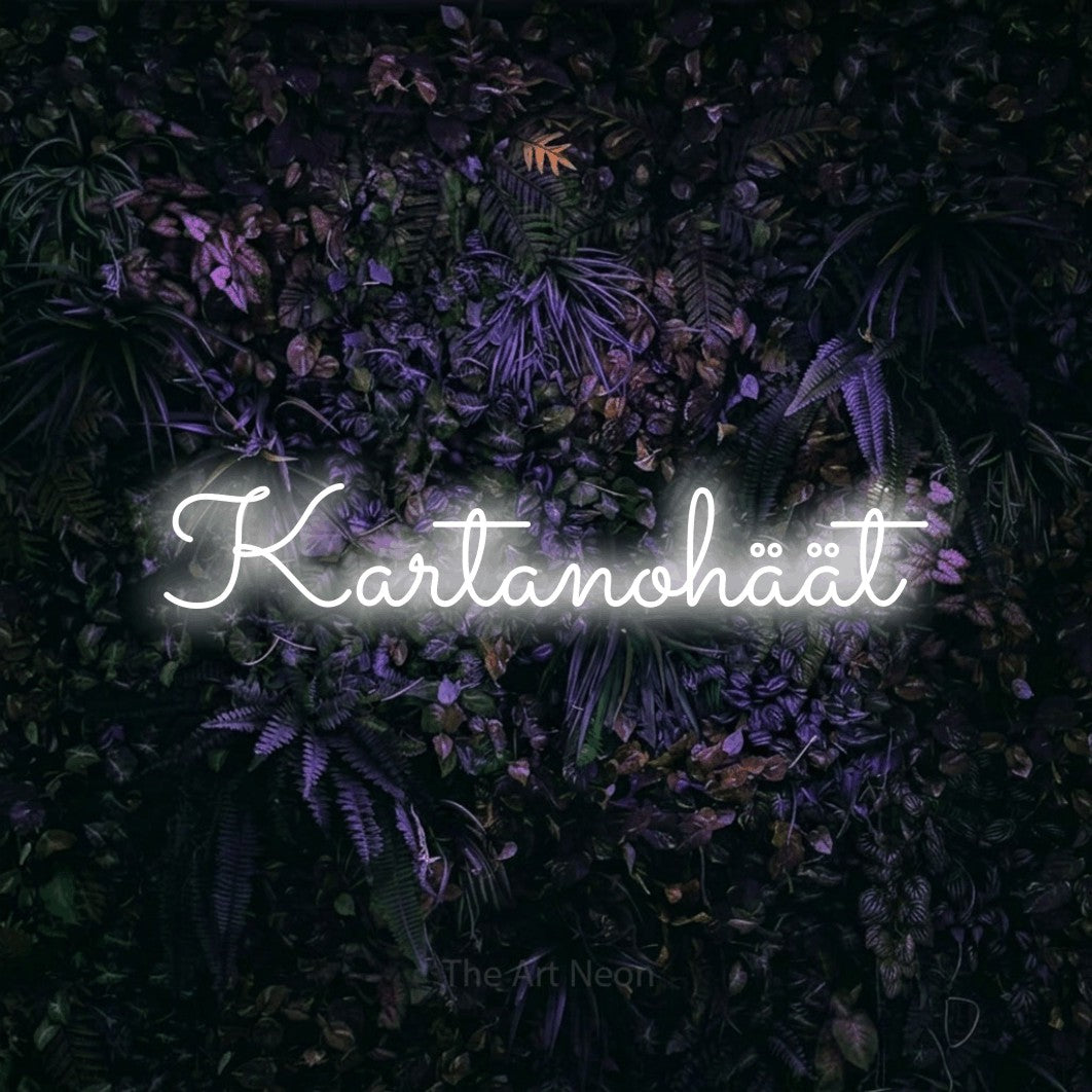LED neon sign reading “Kartanohäät”, arranged in a single line.