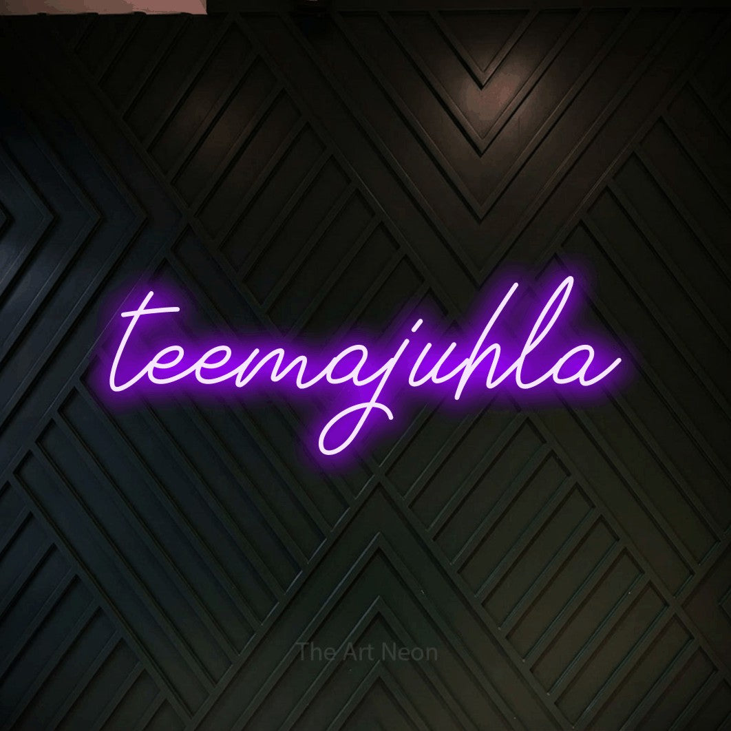 LED neon sign reading “teemajuhla”, arranged in a single line.