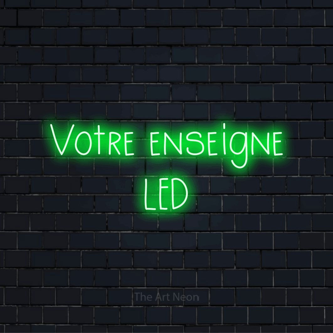 Enseigne néon personnalisée « Votre enseigne LED » sur un mur en briques noires