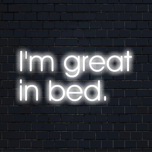 LED neonskylt med lekfull I'm Greet In Bed-text för anpassad ljusinredning; mångsidig för alla utrymmen.