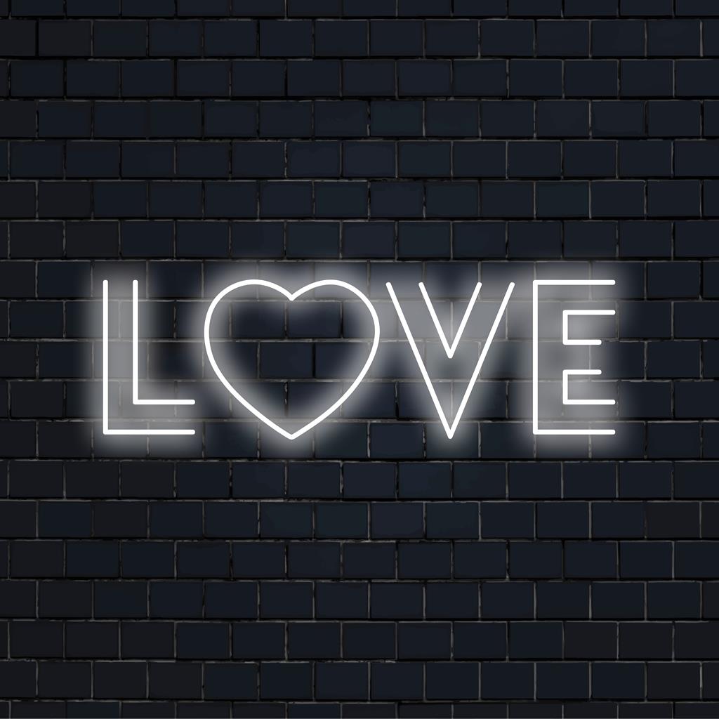 Lämpimästi hohtava Custom Love LED-neonkyltti, joka on täydellinen kodin sisustuksen parantamiseen yksilöllisellä, valoisalla kosketuksella.