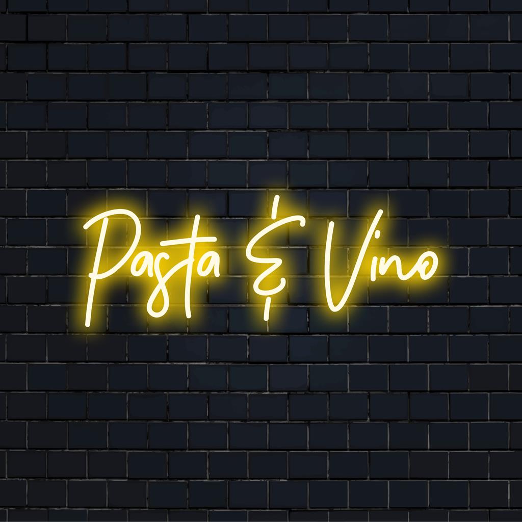 Skräddarsydd LED-neonskylt med Pasta och Vino-text, perfekt för att lägga till stil till köks- eller restauranginredning.