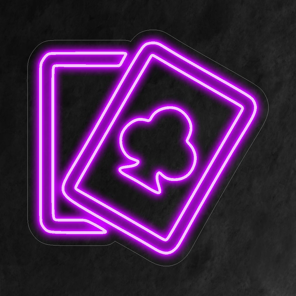"Playing Cards Neon Sign" on eloisa ja leikkisä lisäys, joka sopii täydellisesti tiloihin, joissa on korttipelien jännitystä. Valaise pelien ja viihteen hengessä!
