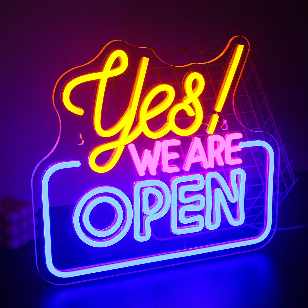 “Yes We Are Open” (suorakaidekehys) – LED-neonkyltti (5 V USB)