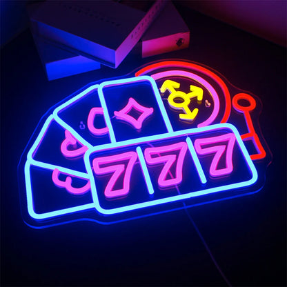 Luck 777 5V Mini USB LED Neon Sign - Budget Friendly