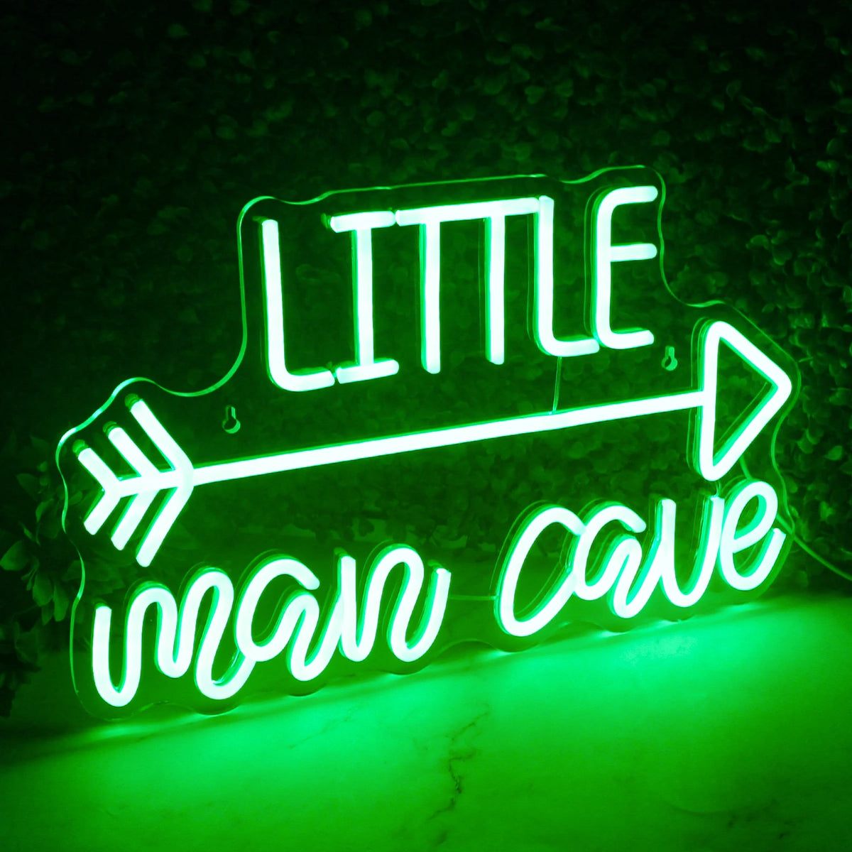 LITTLE man cave – Nuoli – LED-neonkyltti (5 V USB)