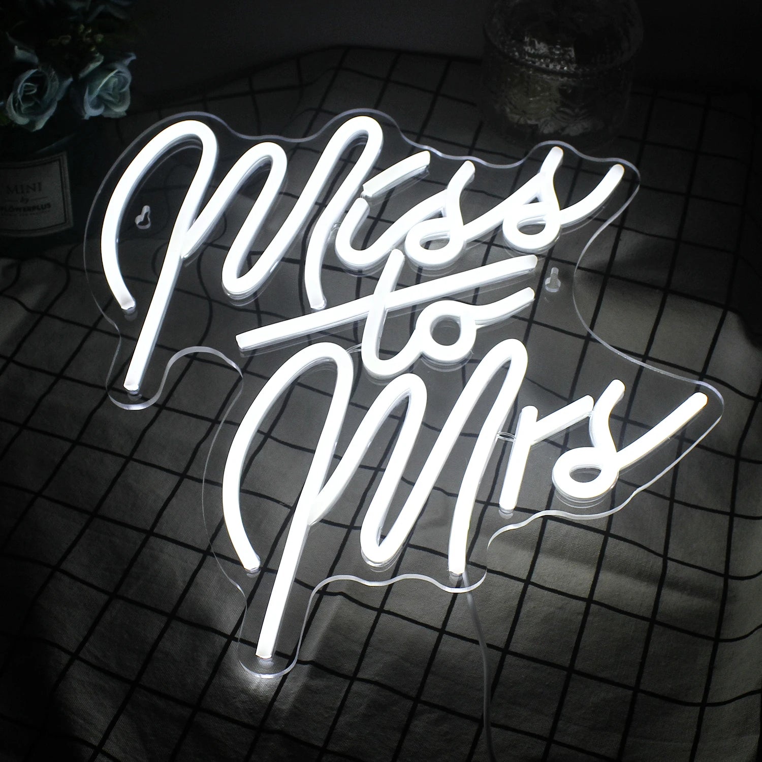 Miss To Mrs 5V Mini USB LED Neon Sign - Budget Friendly