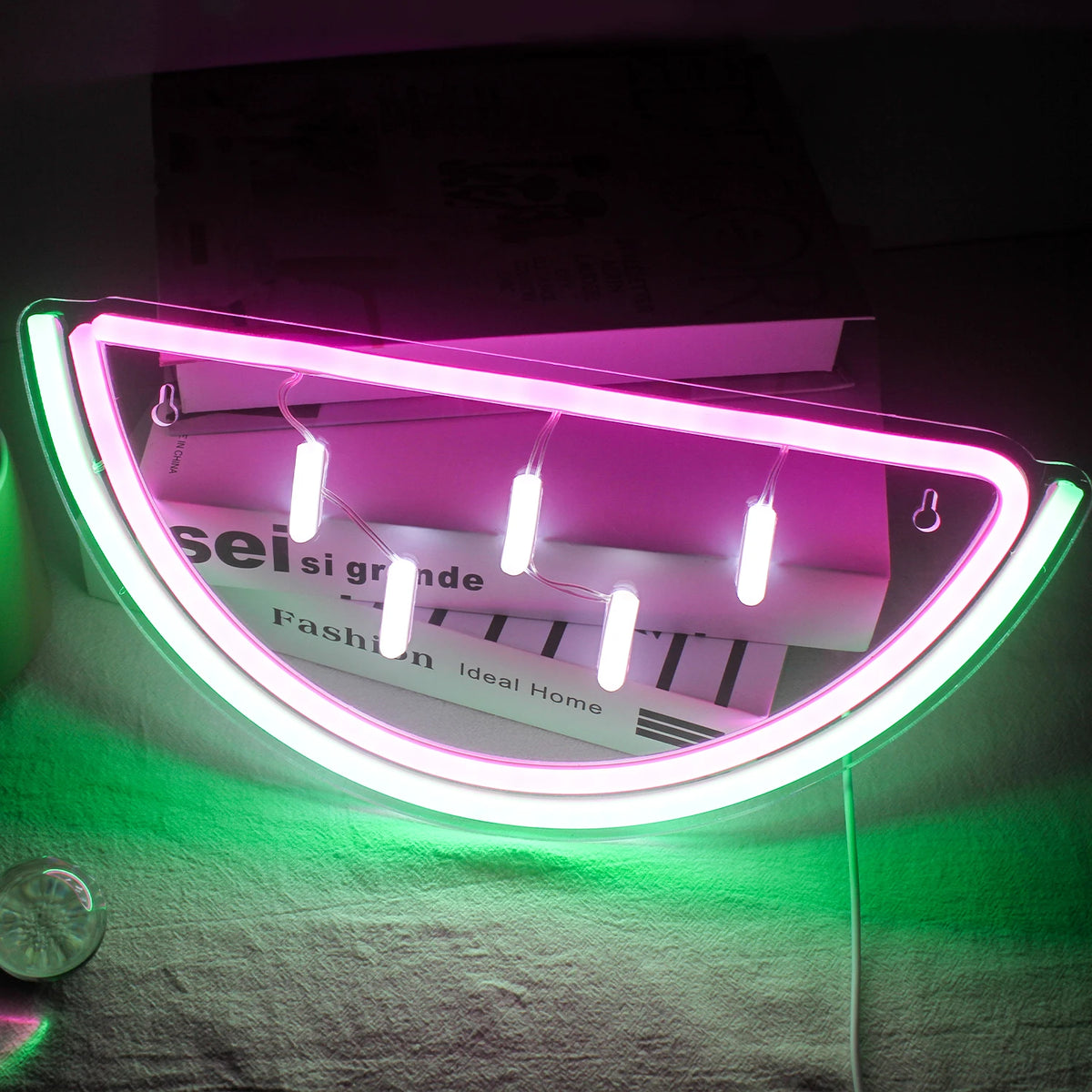 Vesimeloni 5V USB LED Valokyltti - Budjettiystävällinen