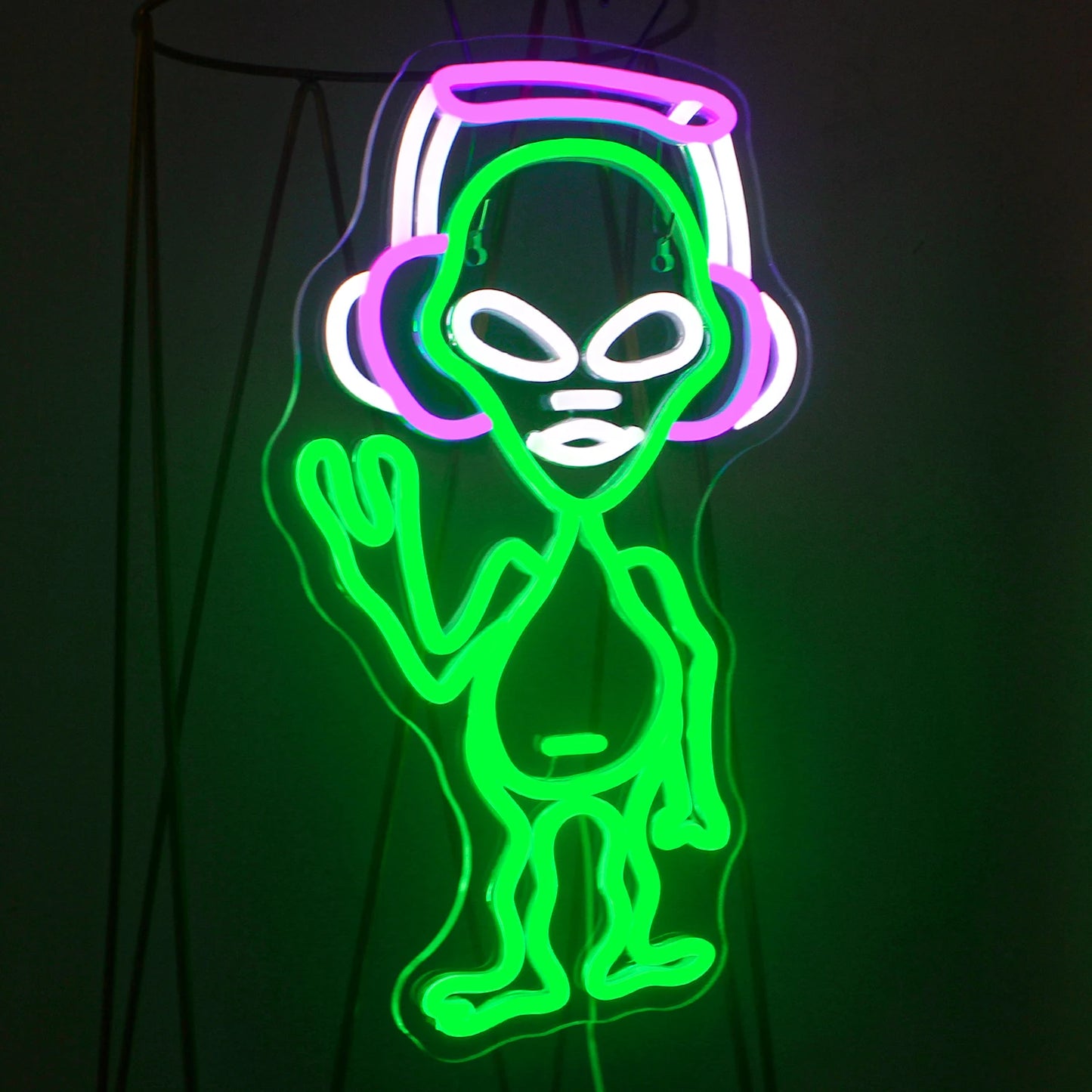 Alien Music 5V Mini USB  LED Neon Sign - Budget Friendly