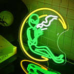 Måne och rökande utomjording – LED-neonskylt (5 V USB)