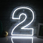 Syntymäpäivänumerot 0–9 – LED-neonkyltti (5 V USB)