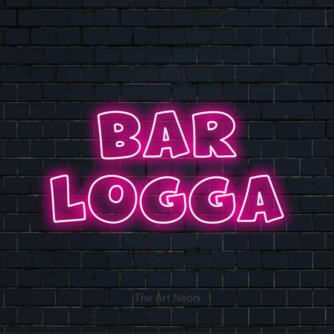 Personlig neonskylt med texten “Bar Logga” på en svart tegelvägg