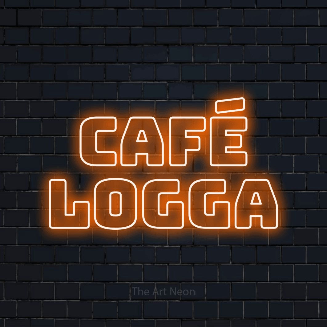 Personlig neonskylt med texten “Café Logga” på en svart tegelvägg