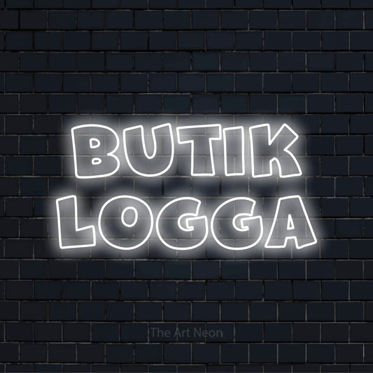 Personlig neonskylt med texten “Butik Logga” på en svart tegelvägg
