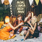 Mom I Am A Rich Man – LED-neonskylt (5 V USB)