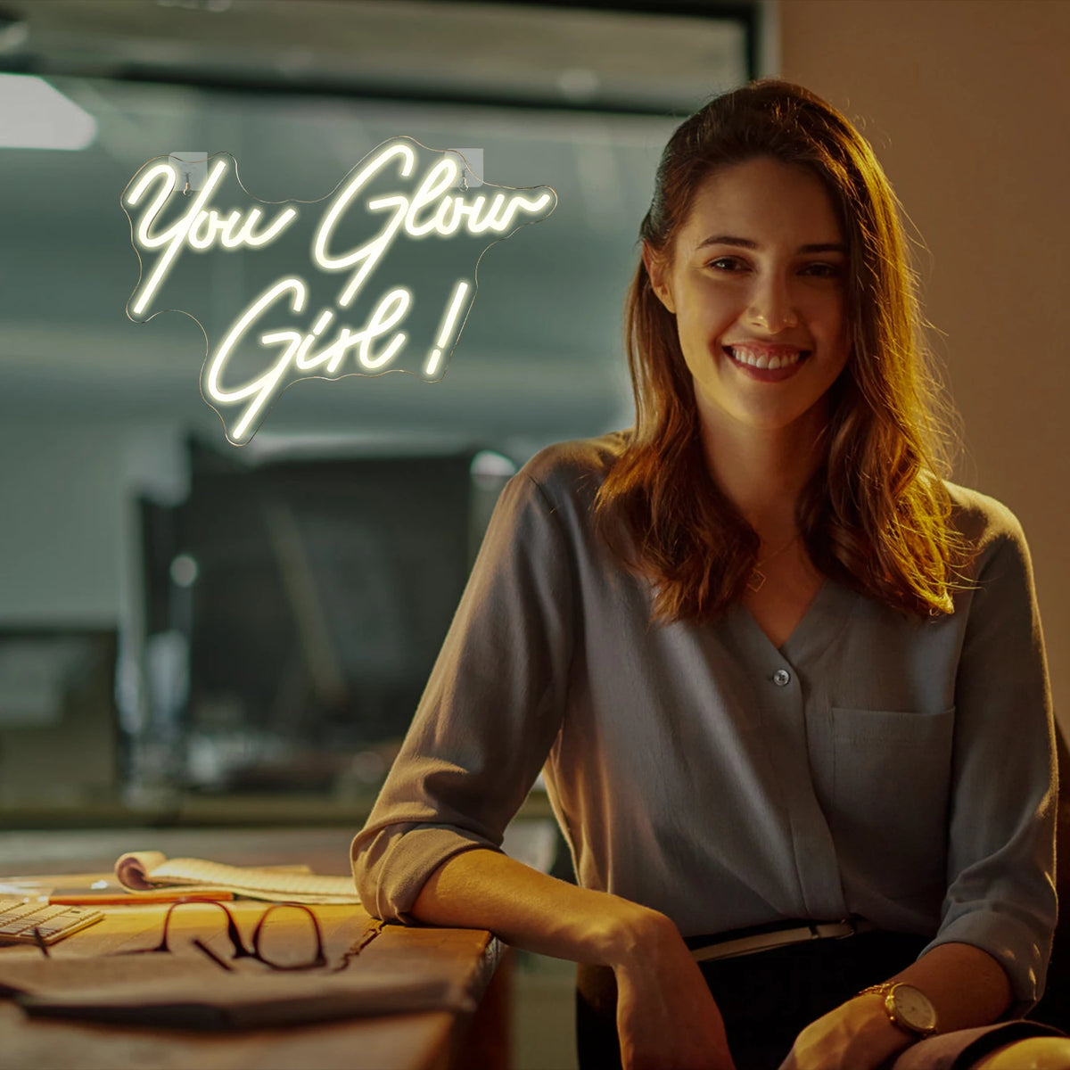 You Glow Girl – LED-neonkyltti (5 V USB)