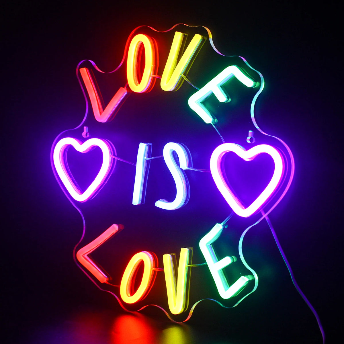 LOVE IS LOVE – Sydämet ja värikkäät kirjaimet – LED-neonkyltti (5 V USB)