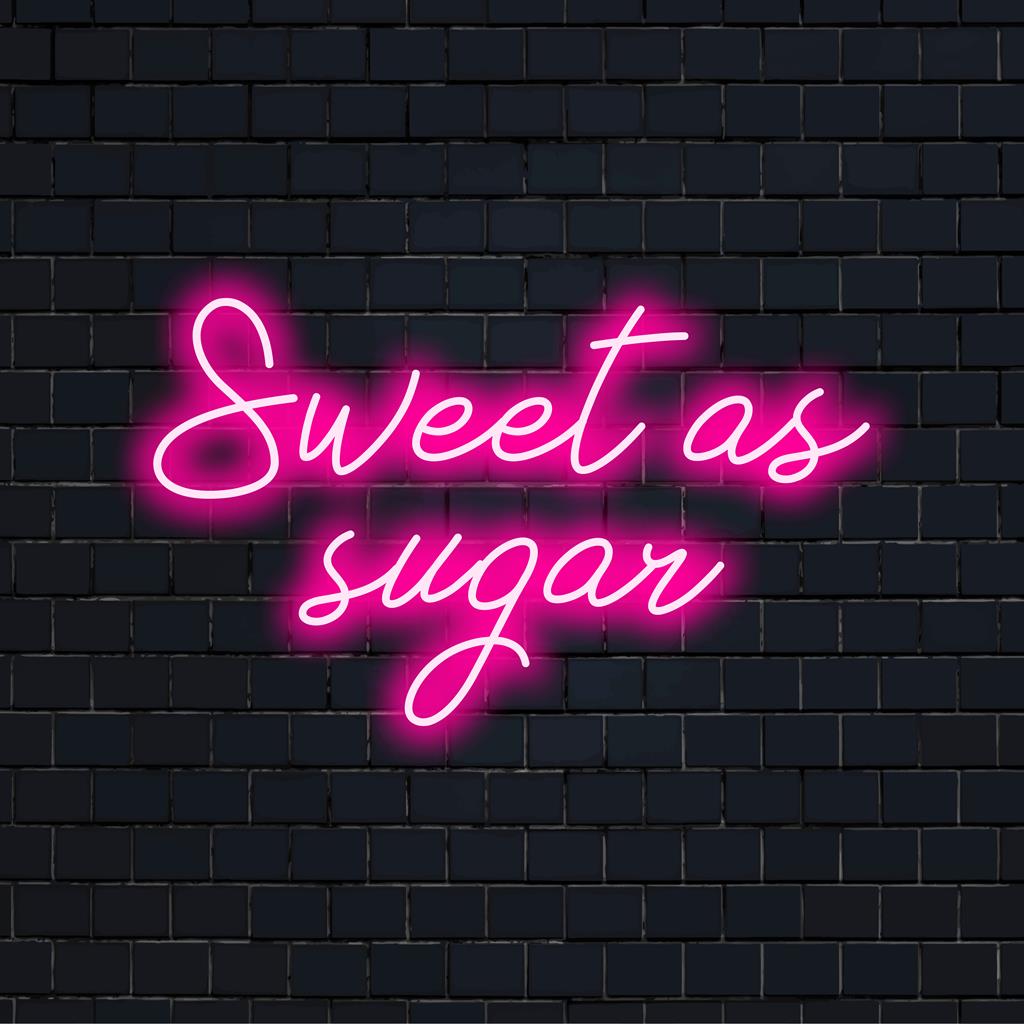 Neonkyltti, jossa lukee Sweet As Sugar, täydellinen kirkastamaan mitä tahansa tilaa henkilökohtaisella LED-tyylillä ja ainutlaatuisella neontaiteella.