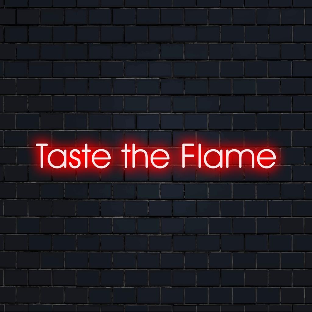Eloisa mittatilaustyönä valmistettu LED-valokuva Taste The Flame säteilee tulista energiaa, täydellinen dynaamisiin tiloihin.