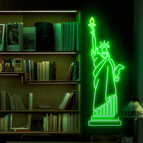 "The Statue of Liberty Neon Sign" lisää isänmaallisuutta ikonisella muotoilullaan ja luo majesteettisen hehkun, joka kunnioittaa vapautta ja vapauden henkeä tilassasi.