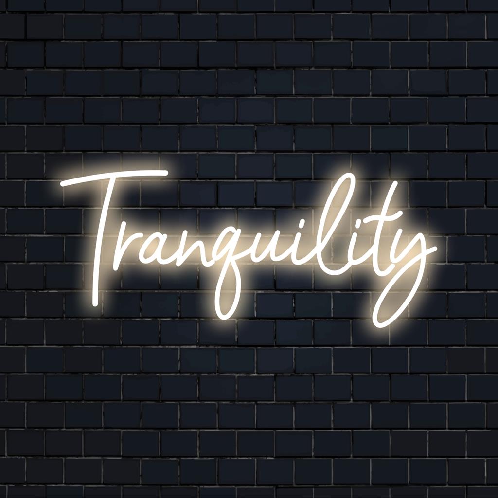 Vibrant Tranquility mukautettu LED-valokyltti; täydellinen neonvalokoristeena tai neonseinätaideena, joka lisää ainutlaatuista tunnelmaa mihin tahansa tilaan.
