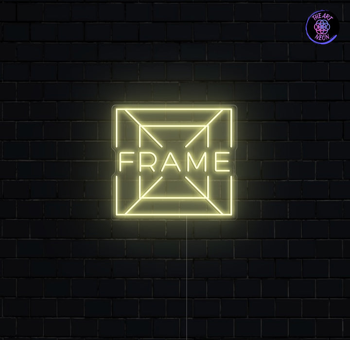 Havainnollistava vedos pienestä 50 × 46 cm:n LED-neonlogosta